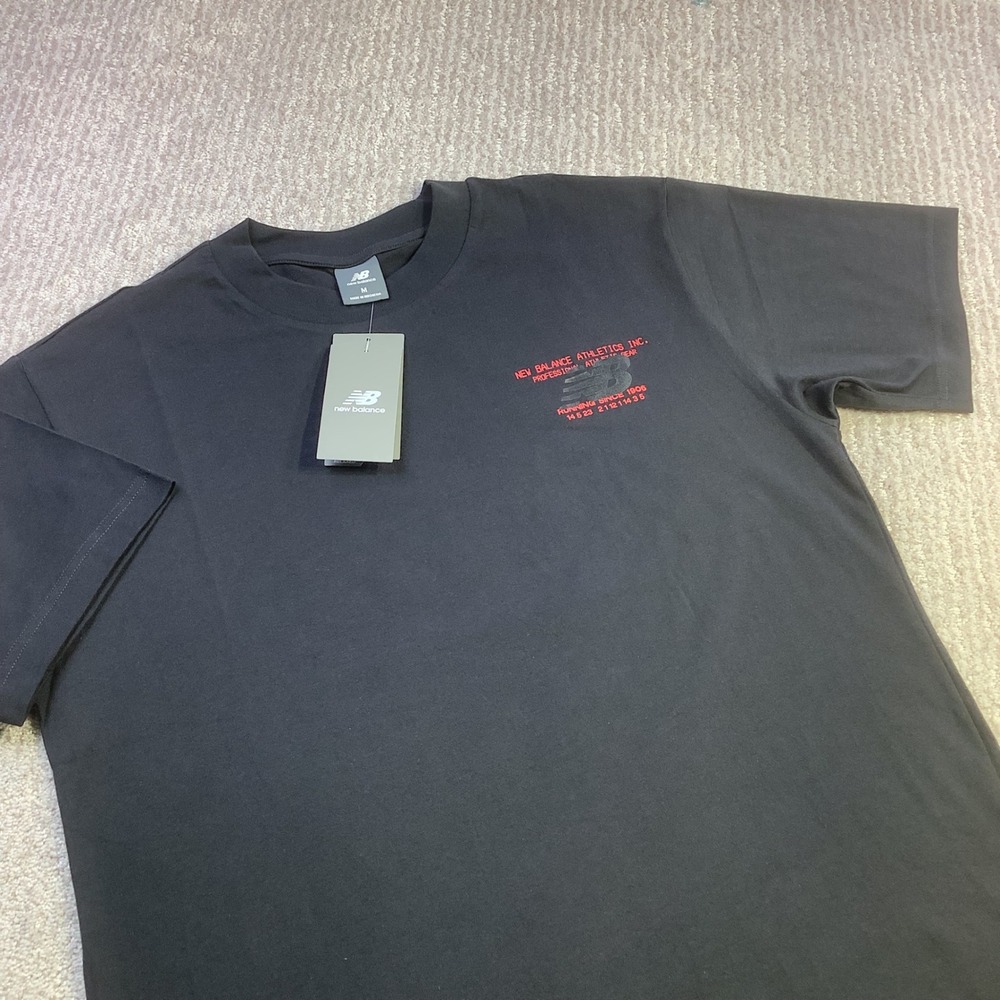 New Balance Mens Vision Radar Relaxed Graphic T Shirt Black Size M NWT